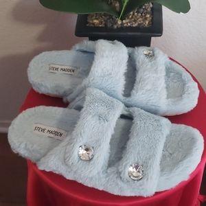 SM Cuddle Faux Fur Slipper